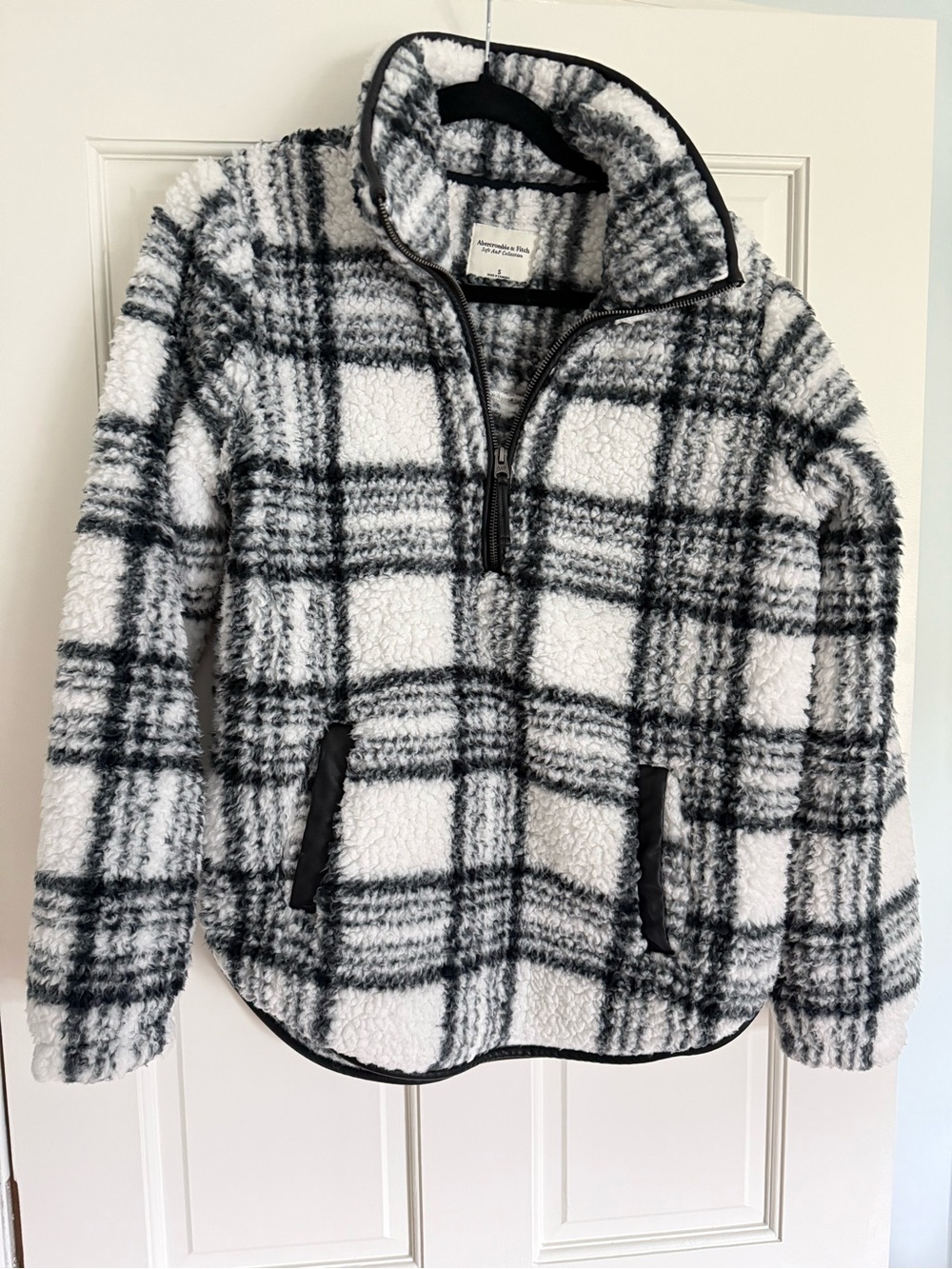 Abercrombie & Fitch Black and White Plaid Sherpa Quarter-Zip Pullover